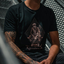 Afbeelding in Gallery-weergave laden, The Gentlemen&#39;s Agreement t-shirt - Black
